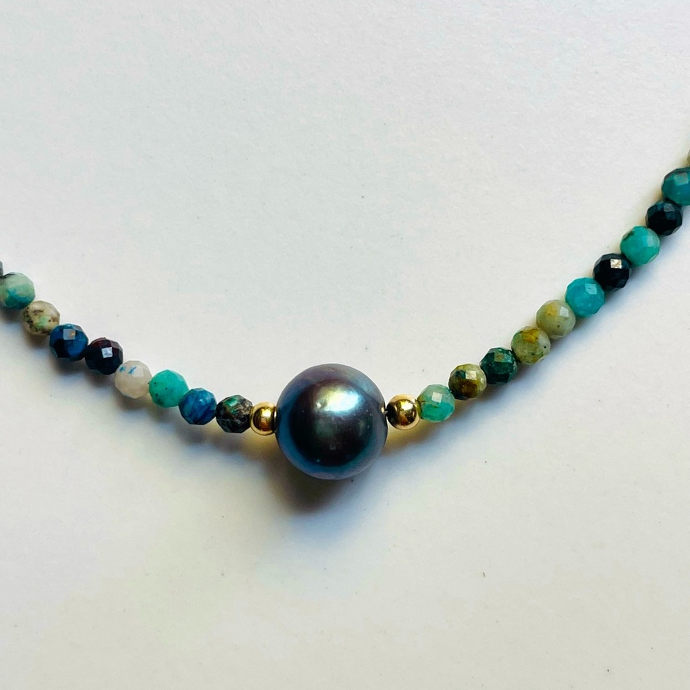 Tahitian pearl and gemstone choker necklace